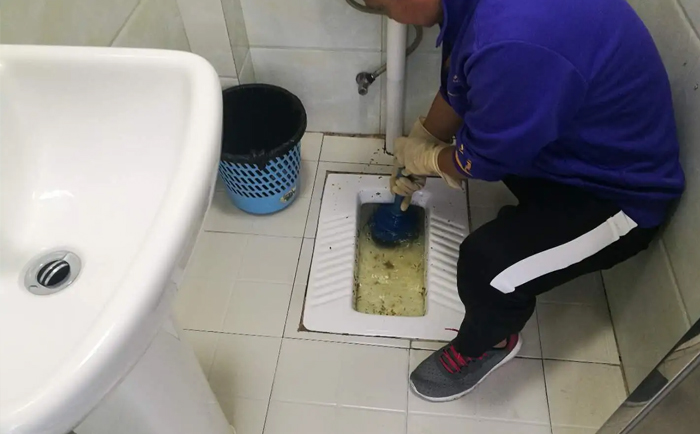疏勒疏通蹲坑